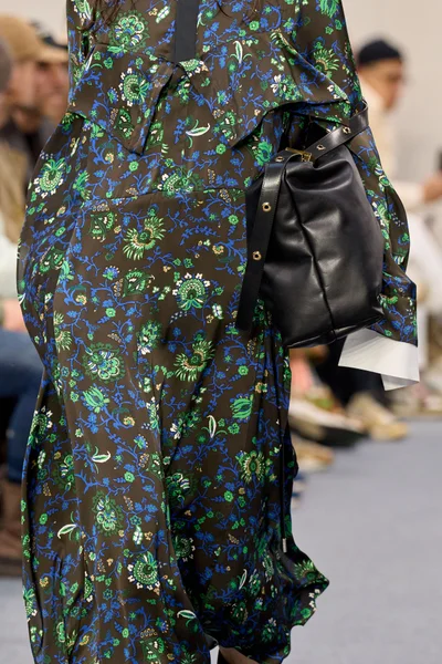 Look 162